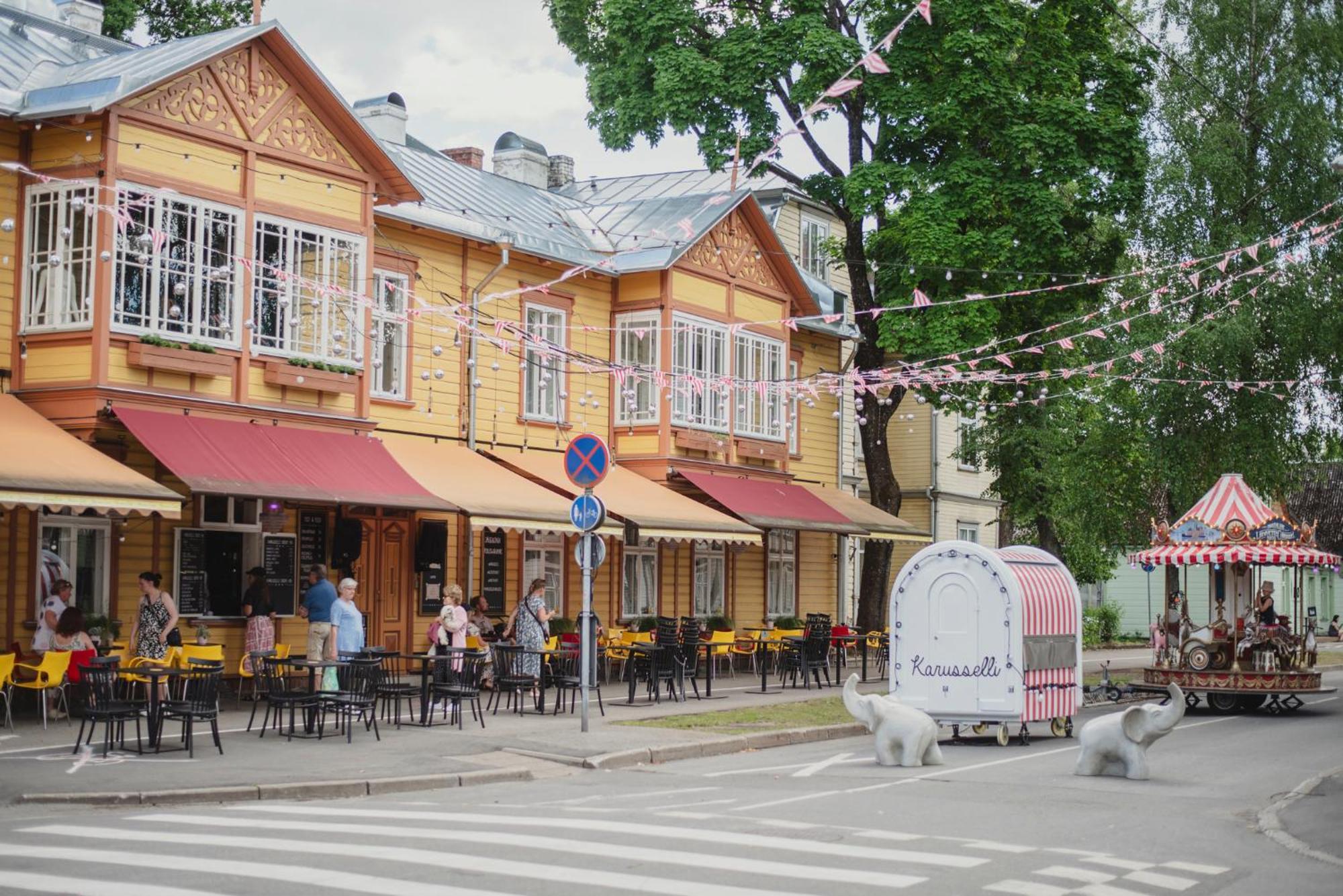 Apartmán Bob W Paernu Exteriér fotografie